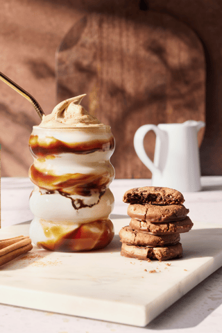 44873 CINNAMON ROLL CHAI LATTE 2617572